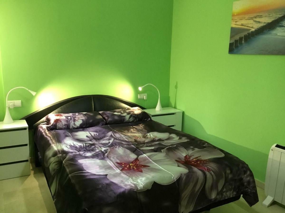 Apartamentо Menorcа Апартаменты Менорка Valencia Exteriör bild